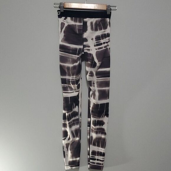 NIKE PRO pants Womens size Medium brown white Running Yoga Compression L… - Picture 7 of 13